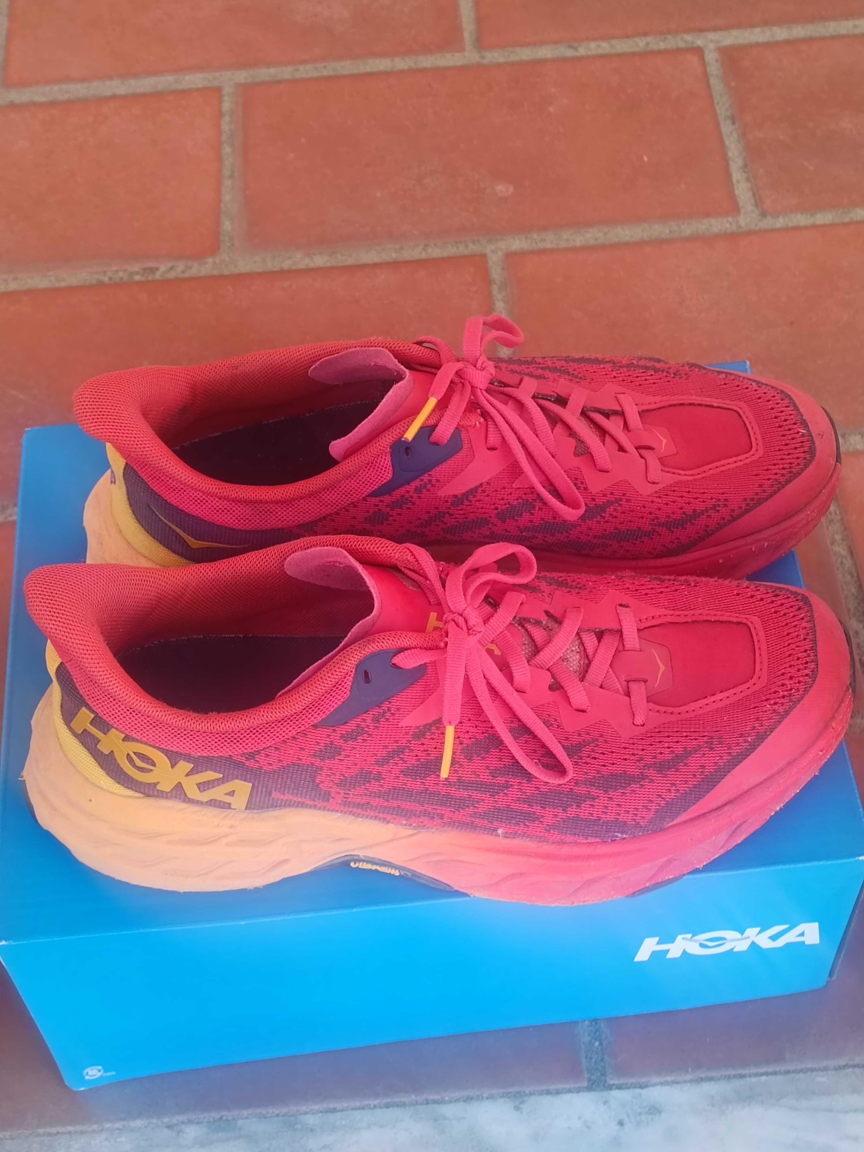 Hoka Speedgoat 5