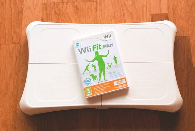 Balance Board para Consola Nintendo Wii + jogo Wii Fit Plus