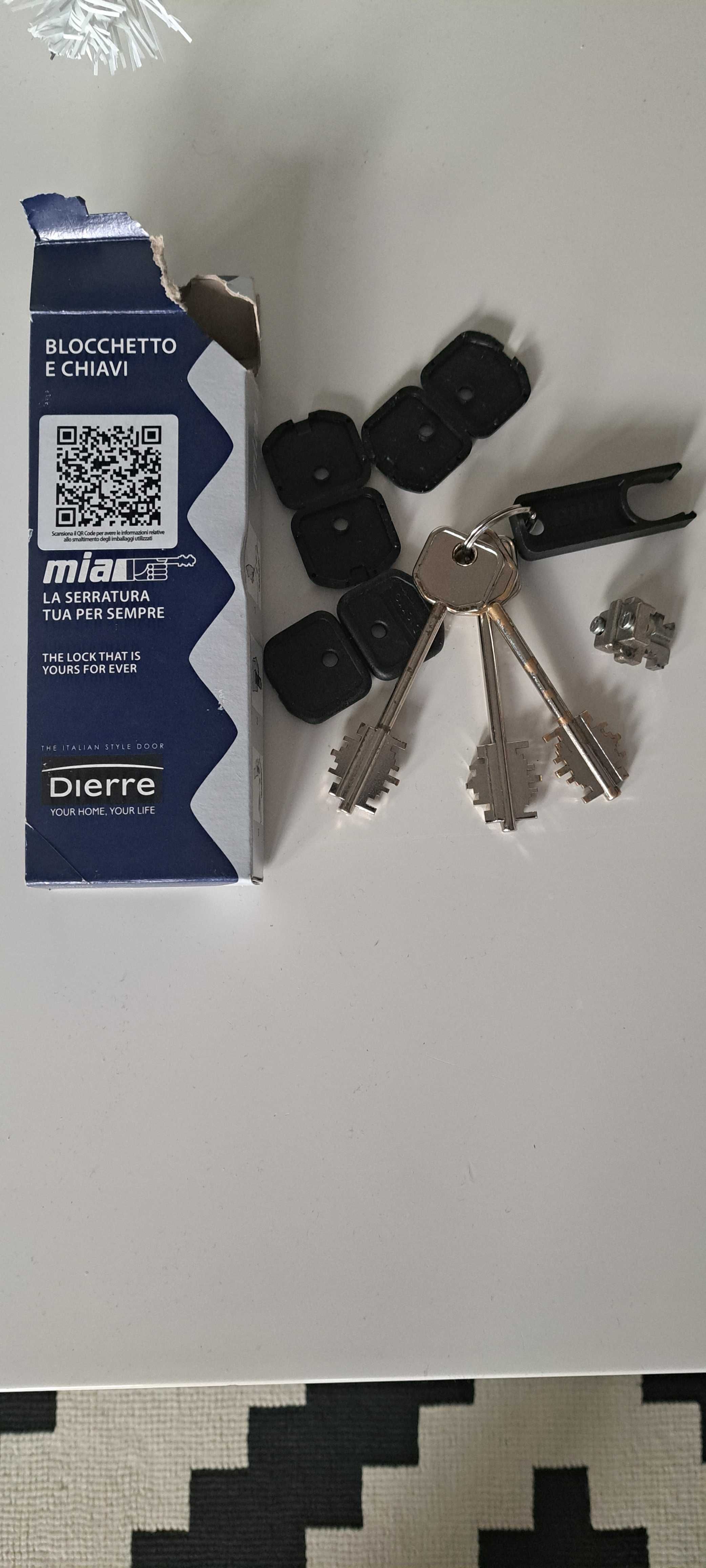 zamek wkładka DIERRE MIA 92mm 3 klucze + uchwyt montażowy