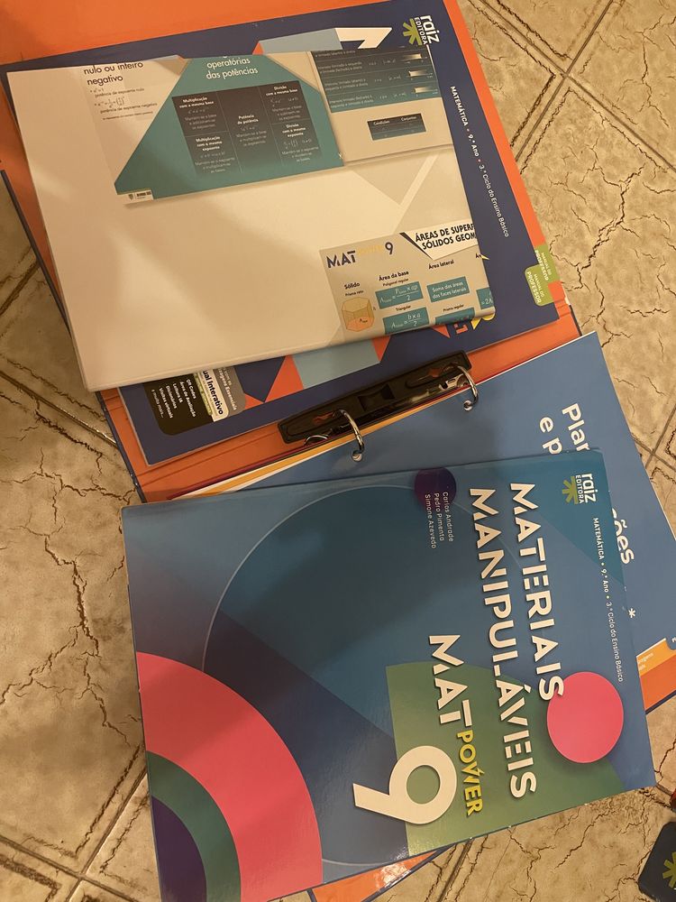 Mat Power 9: Manual do professor + Dossier