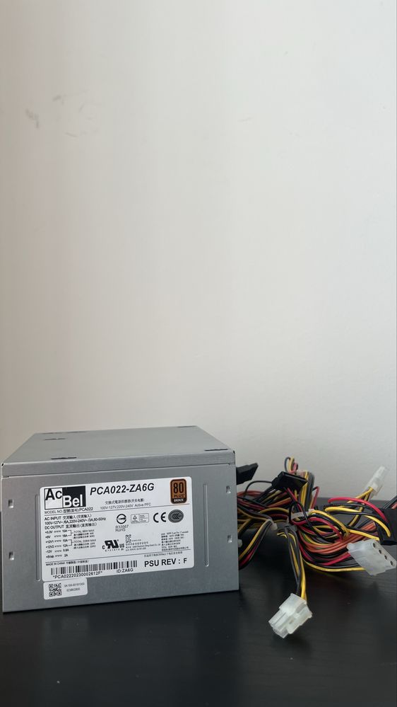 Caixa de Computador Mini-ATX + Fonte de Alimentacao + Leitor CDS