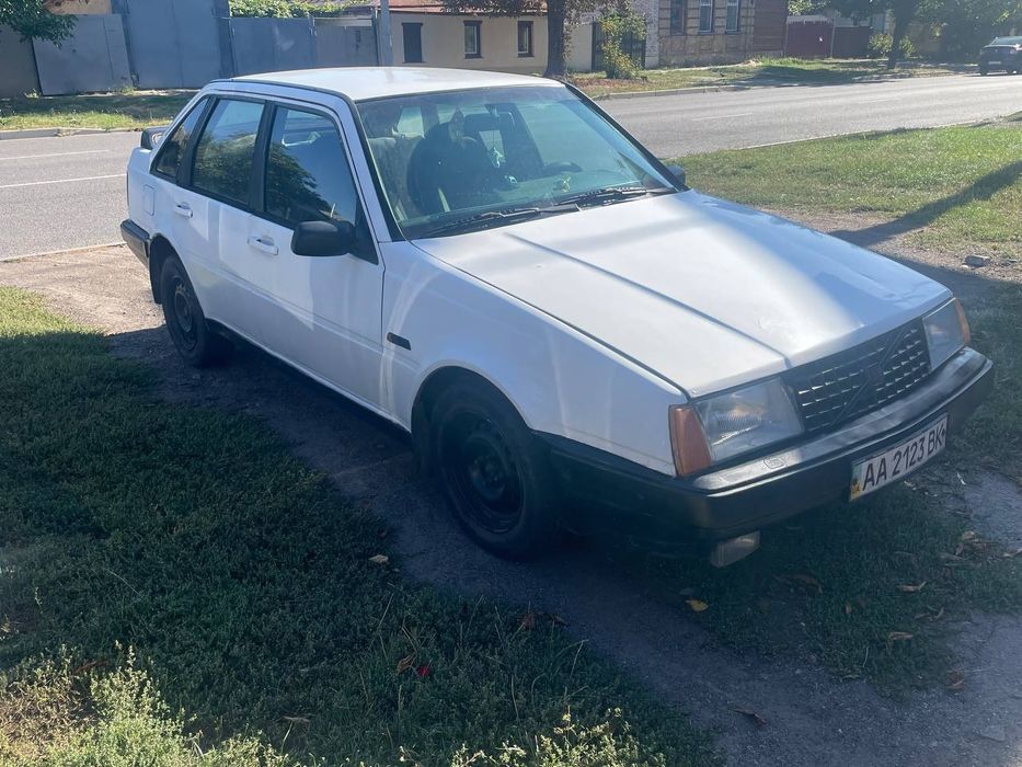Volvo 440 в гарному стані
