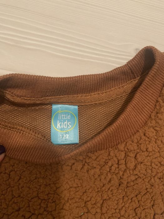 Sweterek bluza sherpa rozmiar 122