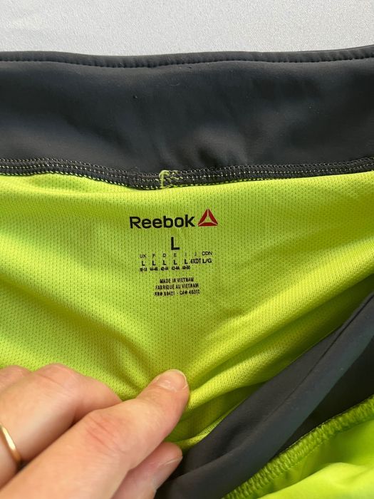 Krótkie spodenki damskie Reebok r. L