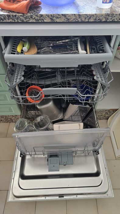 Vendo maquina de lavar Ariston Hotpoint