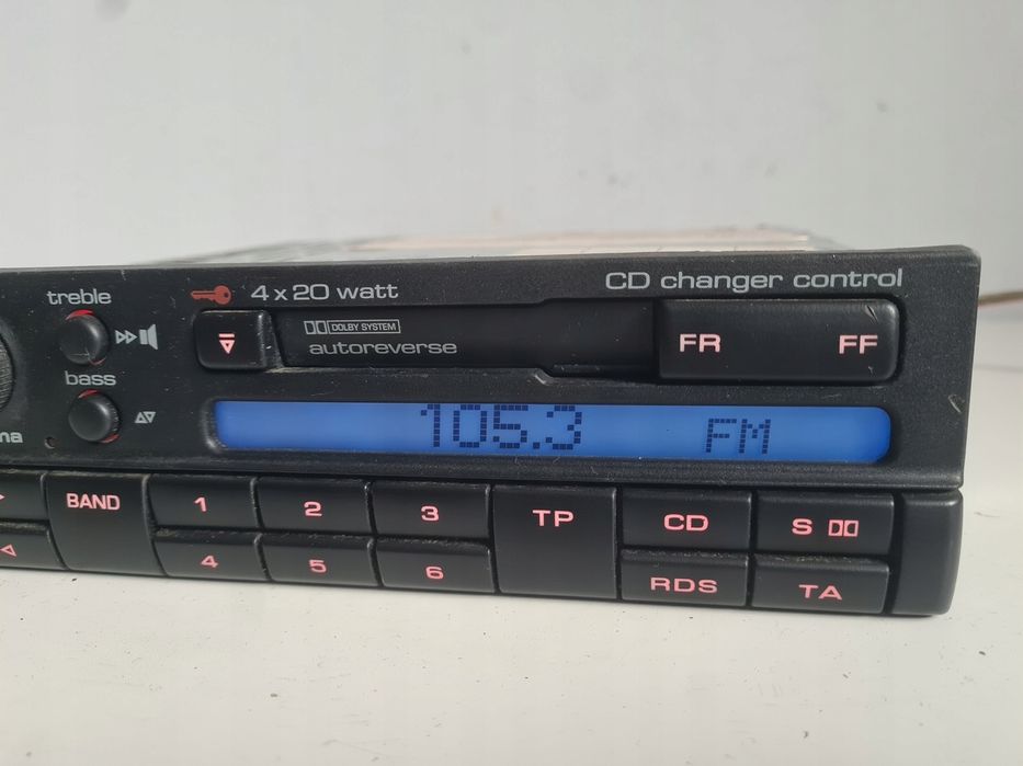 Radio VW gamma IV T4 multivan caravelle philips golf 4 IV passat B5…