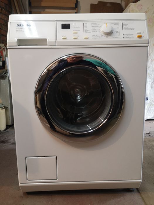 Пральна машинка Miele 9kg kg