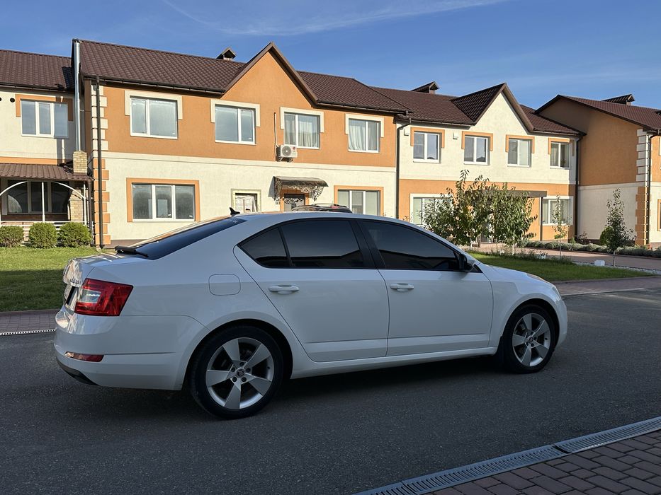 Шкода А7 1.6 ТDI