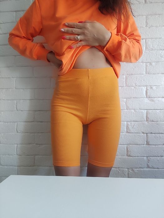 Nowe Spodenki Szorty Kolarki Pomarańczowe XS Prążkowane Selfieroom