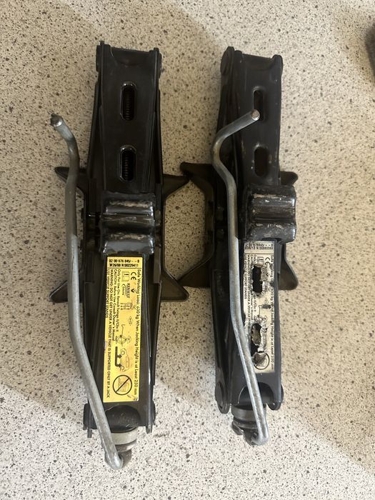 Домкрат renault twingo 2,renault clio 2