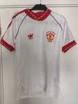 Man United Retro 91 Kit