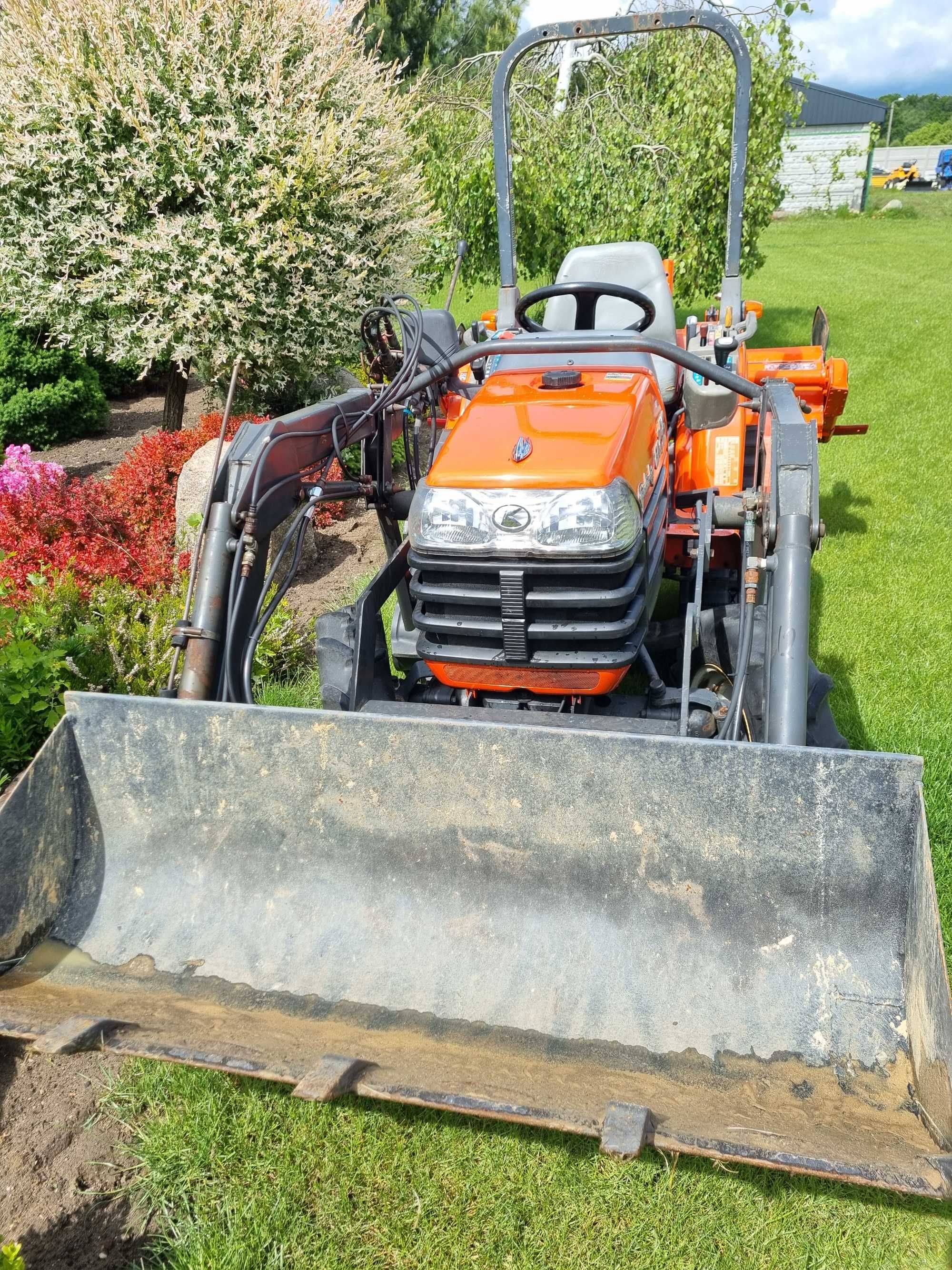 Traktorek japonski Kubota GB155 glebogryzarka tur
