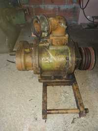 Compressor de parafuso