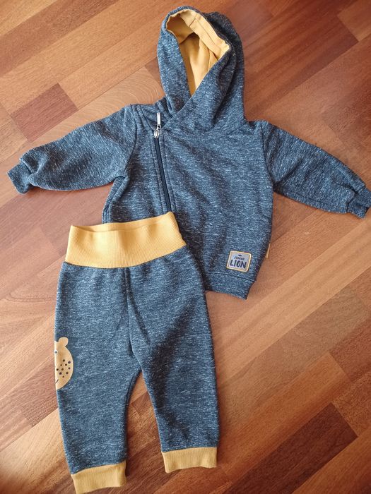 Zestaw dresowy rozm 80 dla chłopca