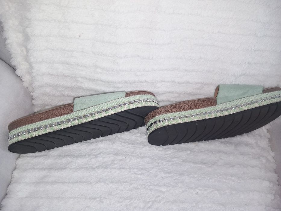 Klapki damskie kolor mietowy