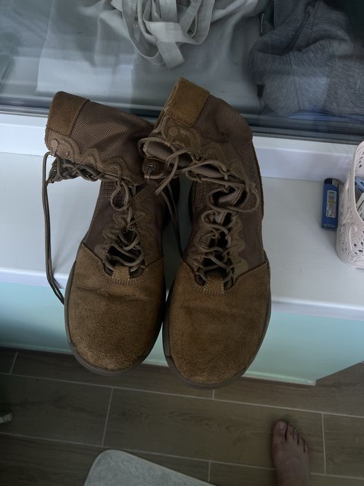 Трекінгові берці Nike