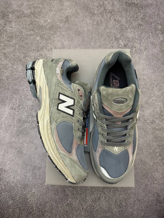 New Balance 2002r Gore-Tex Grey
