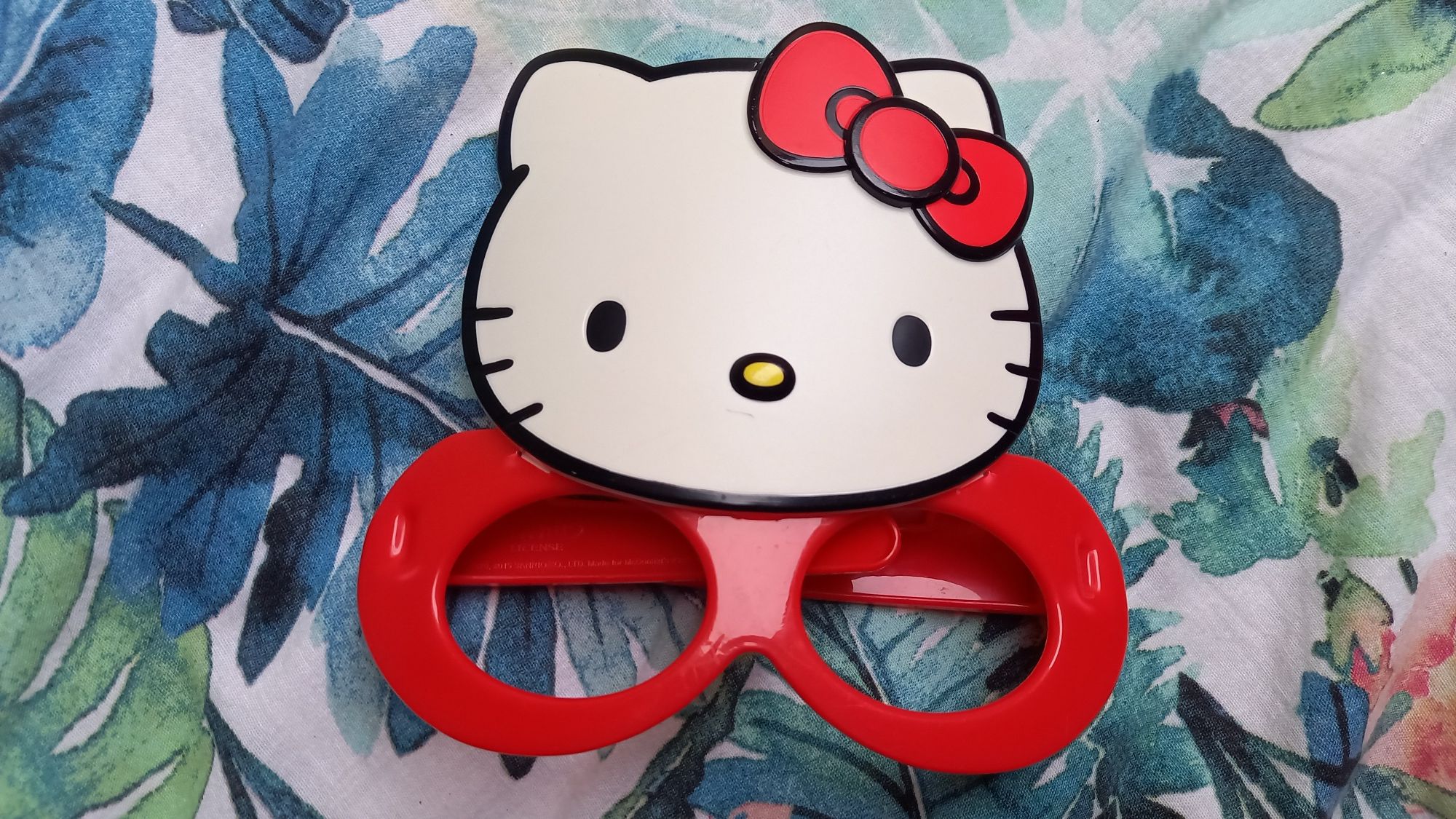 Hello Kitty maska okulary przebranie strój na bal karnawałowy