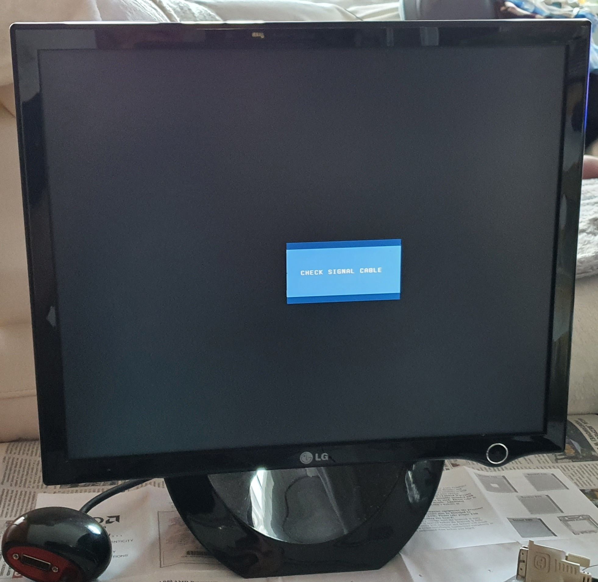 monitor lg flatron l1900e-bf 19"