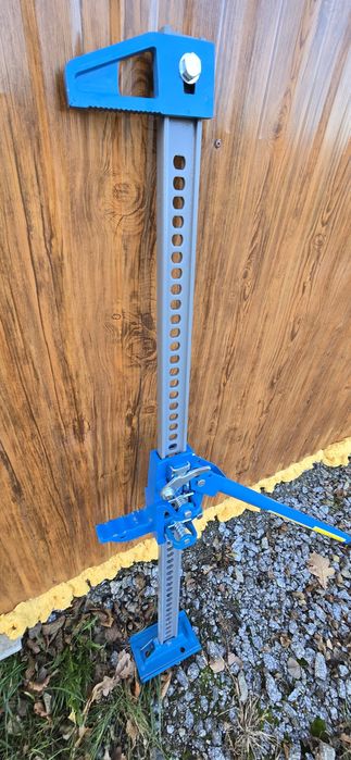 Lewarek kolejowy podnośnik 3t