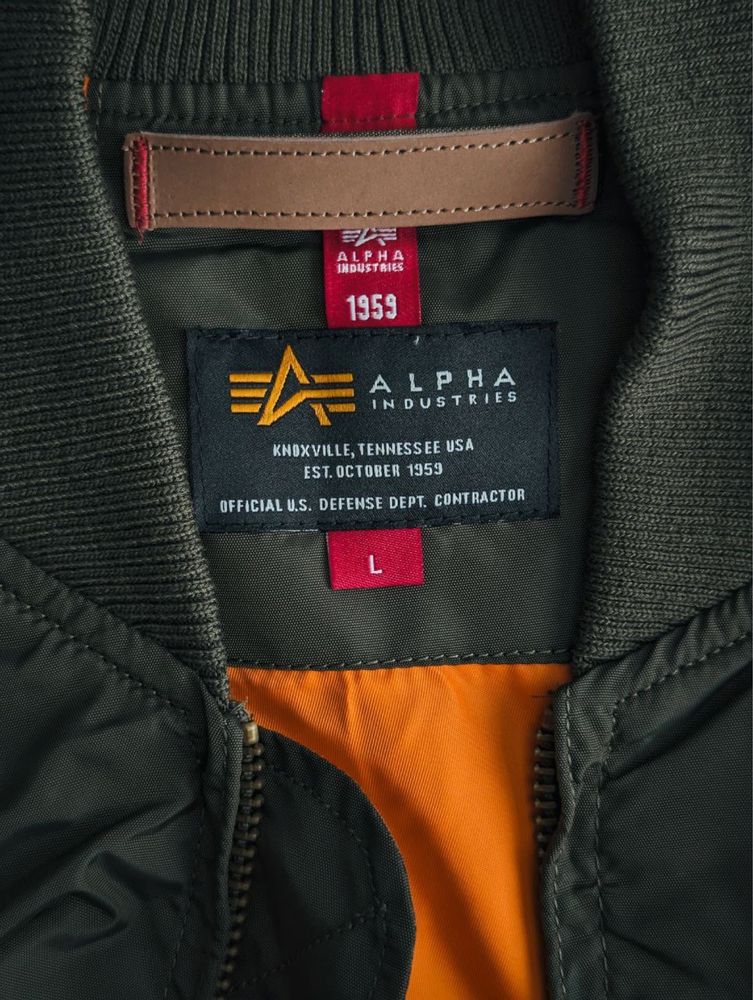 Куртка-бомбер Alpha Industries MA-1