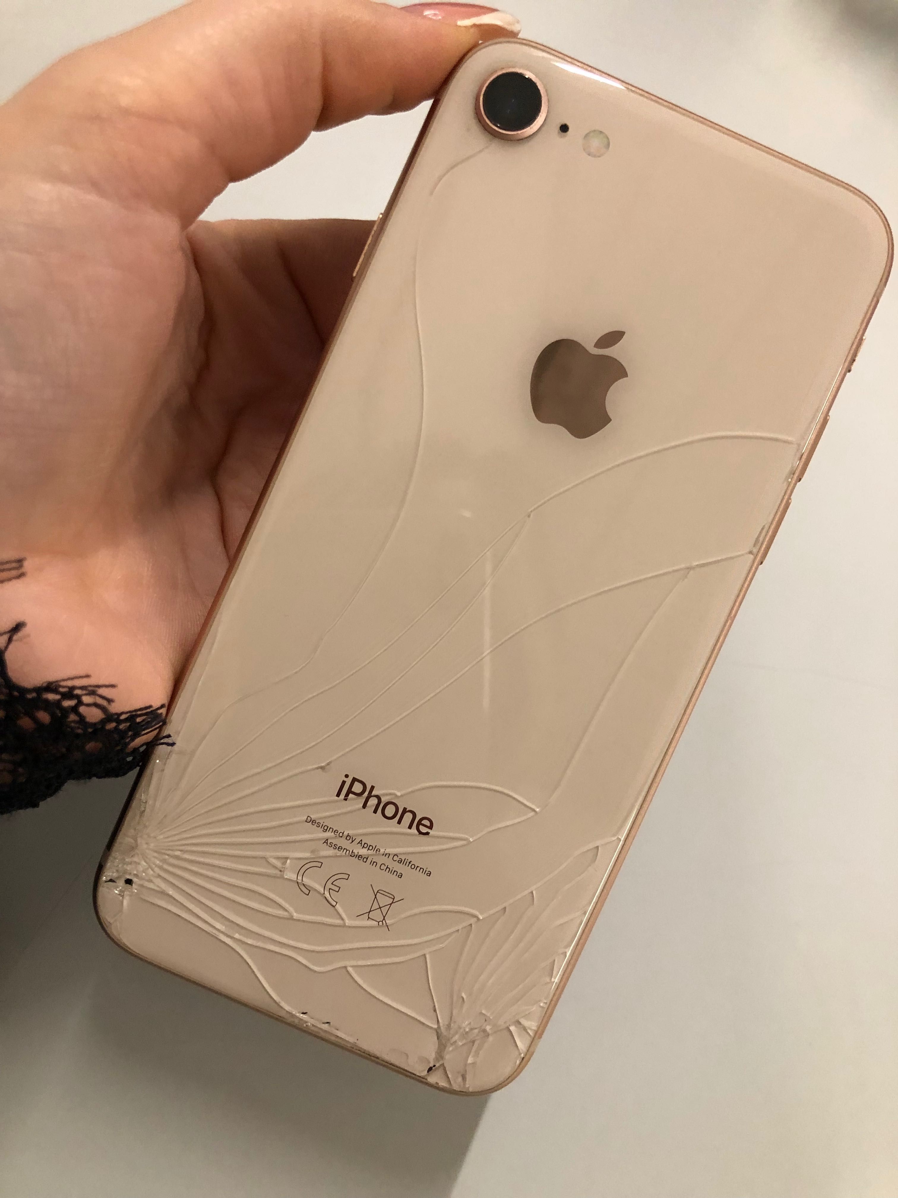 iPhone8 64GB em bom estado