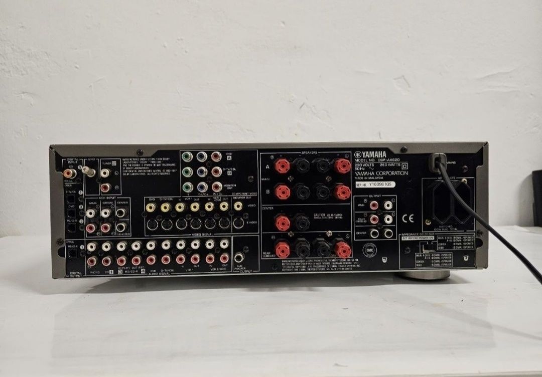 Amplituner Yamaha DSP-AX620, 130W / kan.