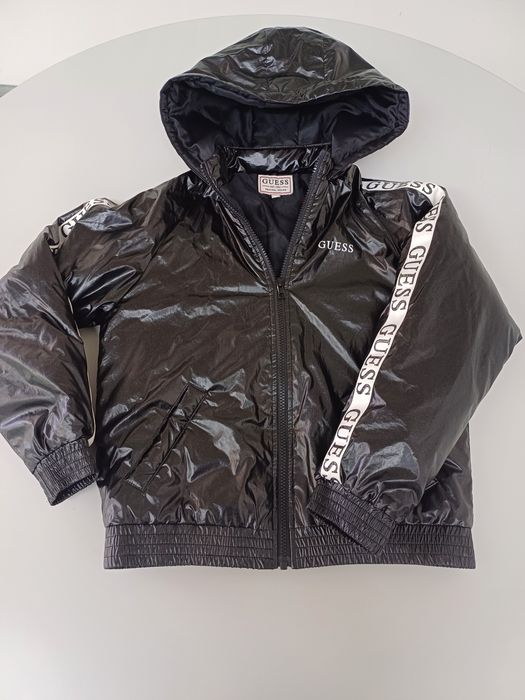 Casaco da Guess 12
