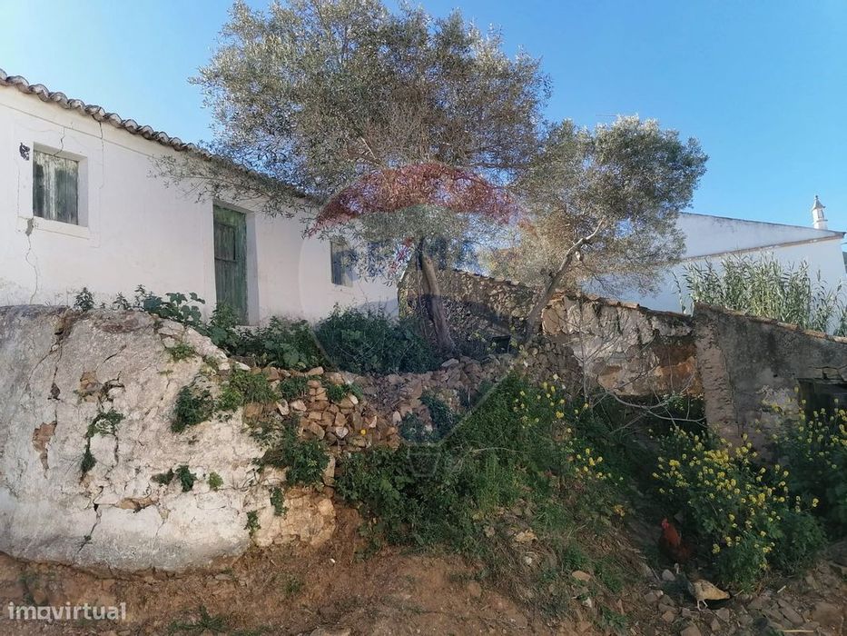 Moradia T1 para venda