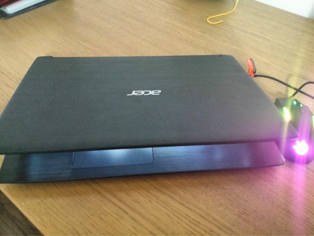 Portátil Acer Aspire Ryzen 5 8 gb ram