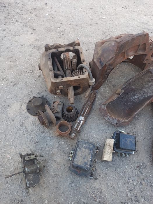 Двигун газ-69 та запчастини