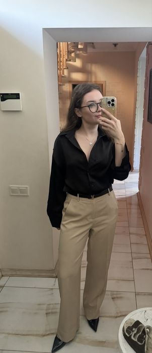 Чорна сорочка атласна