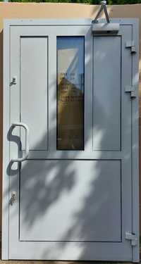 Drzwi zewnętrzne aluminiowe 117x207