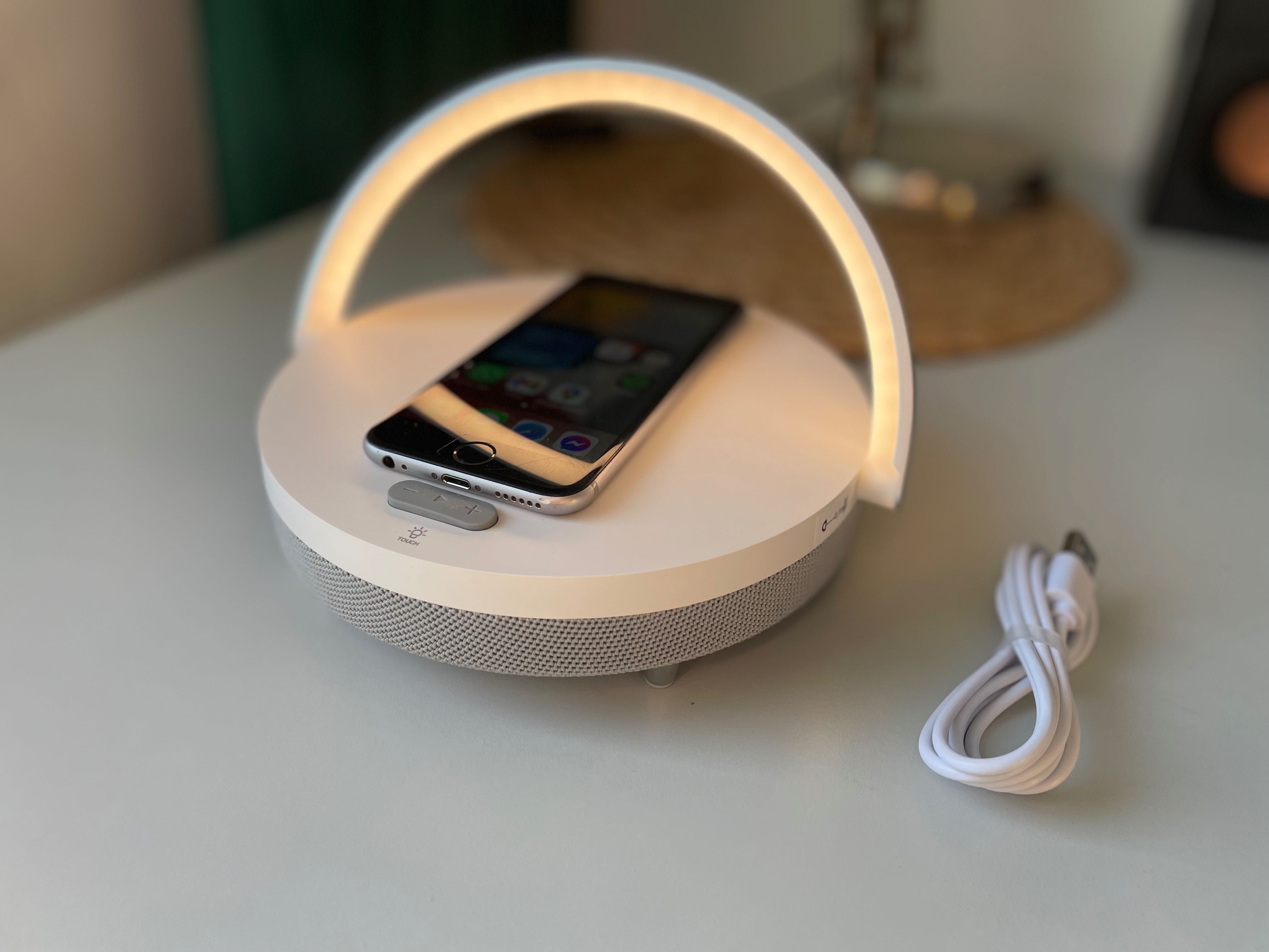 Głośnik bezprzewodowy + ładowarka + lampa LED