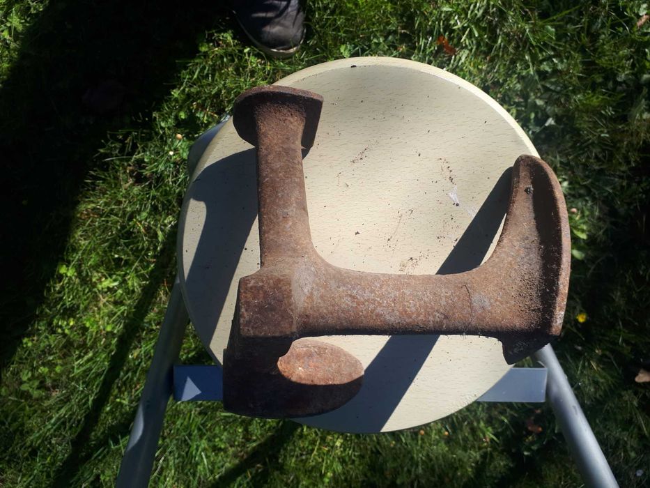 Zabytkowe kopytko szewskie poniemieckie retro ozdoba