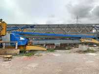 Grua automontante hidráulica