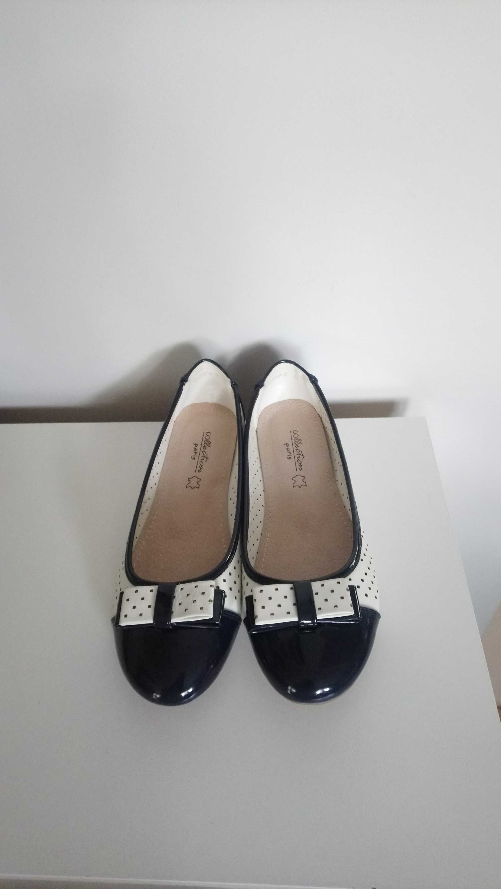 pantofle typu baleriny biało-granatowe rozm 37  firmy Collection Paris