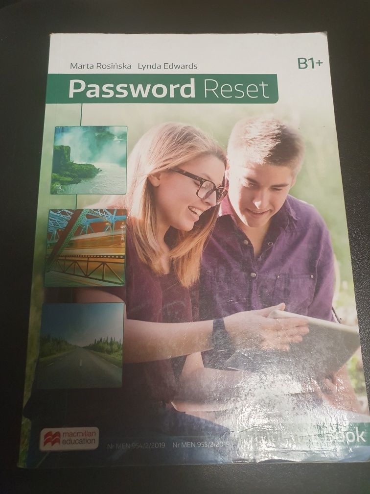 Podręcznik do języka angielskiego ,,Password Reset" klasa 2