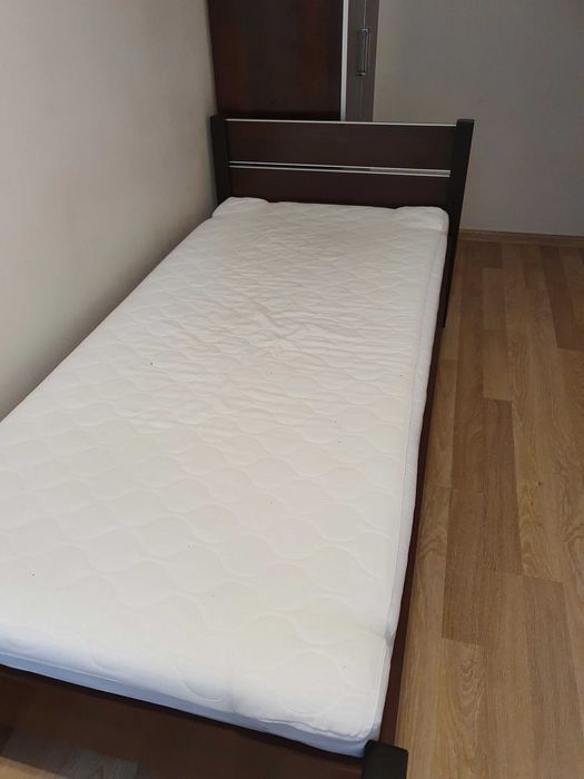 Pokój jednoosobowy na wynajem w mieszkaniu z dwiema łazienkami