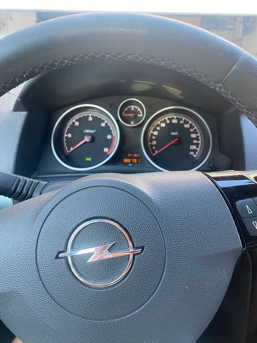 Carrinha Opel Astra