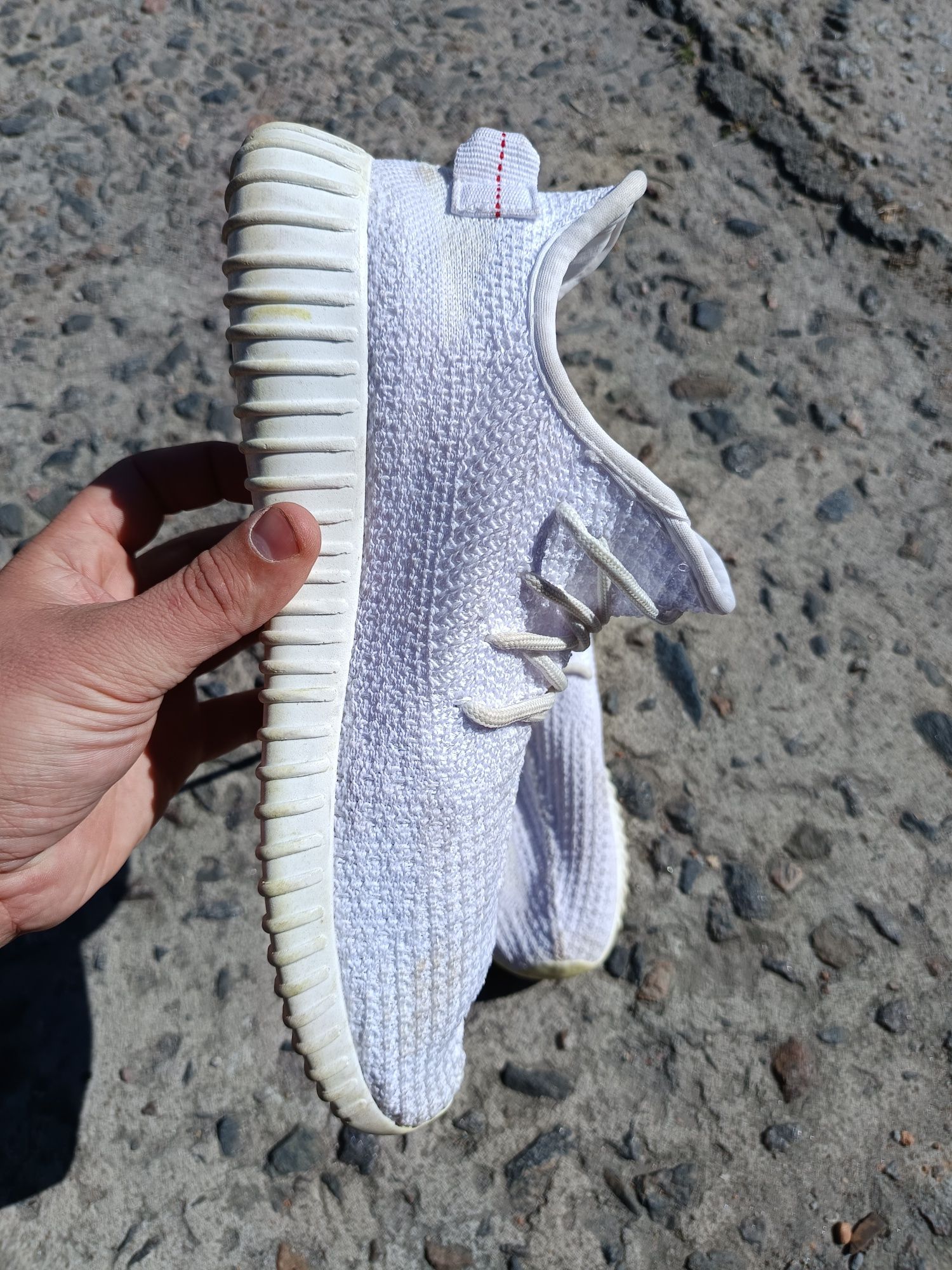 Кросівки Adidas Yeezy 350