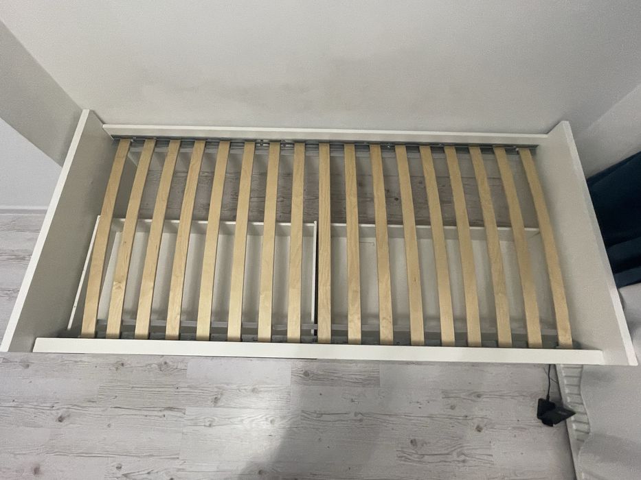 Ikea łozko jedno osobowe 90x200