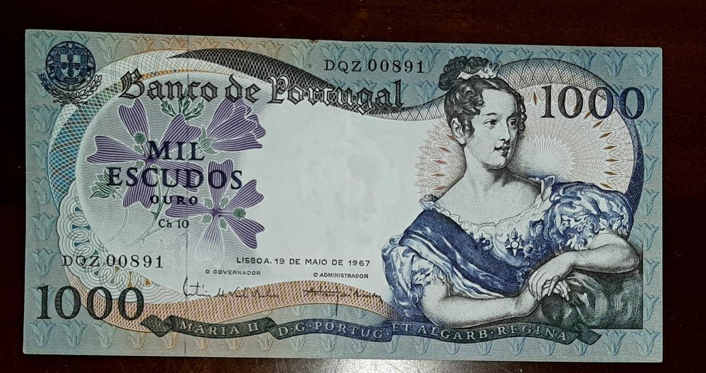 Nota 1000 Escudos de 1967 D. Maria II - número de série baixo