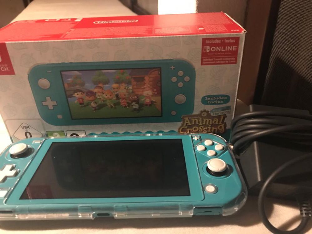 Nintendo Switch Lite azul turquesa com garantia ate marco 2023