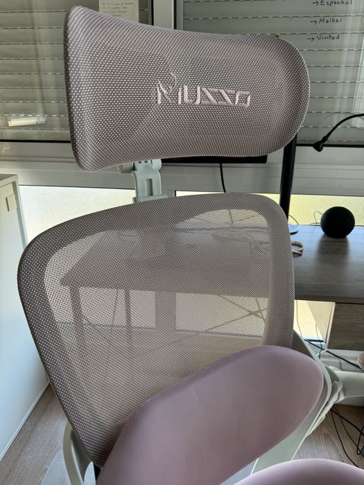 Cadeira ergonômica escritorio rosa