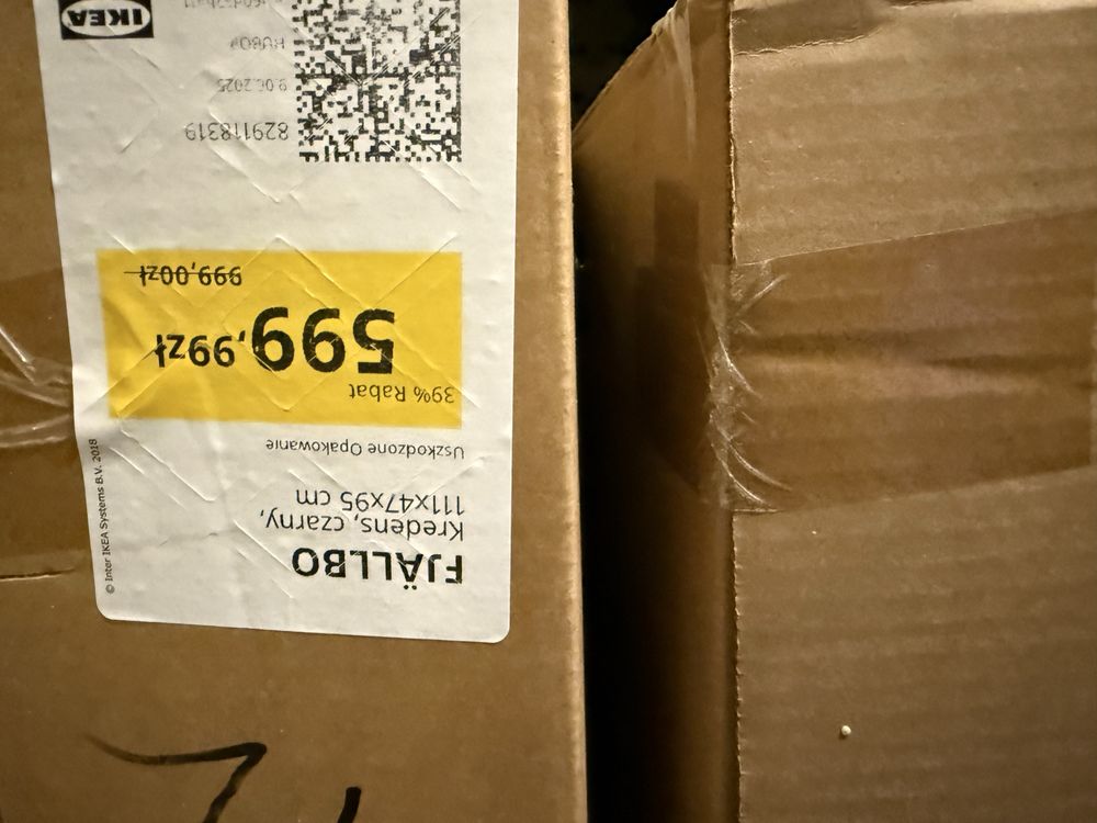 Kredens czarny Ikea