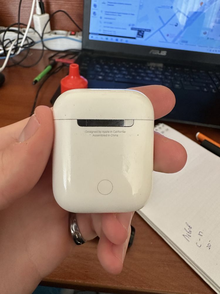 Airpods 1( без безпроводной зарядки )