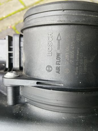 Przepływomierz powietrza z obudową filtra e90 318d, e60 535d, 520d