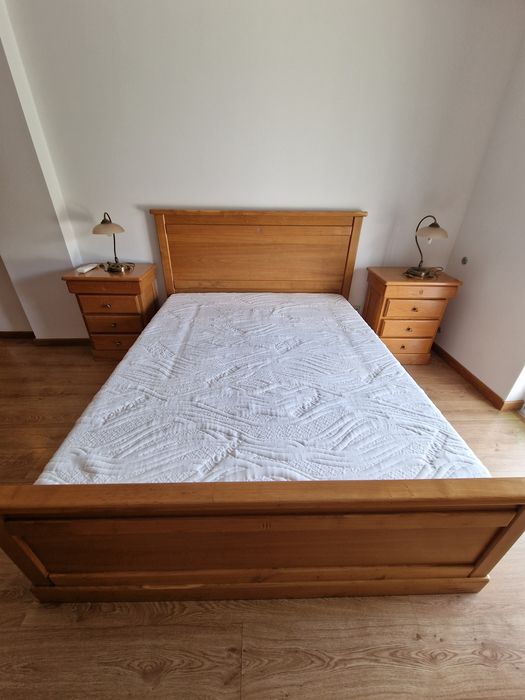 Cama 150x200 c/ colchão