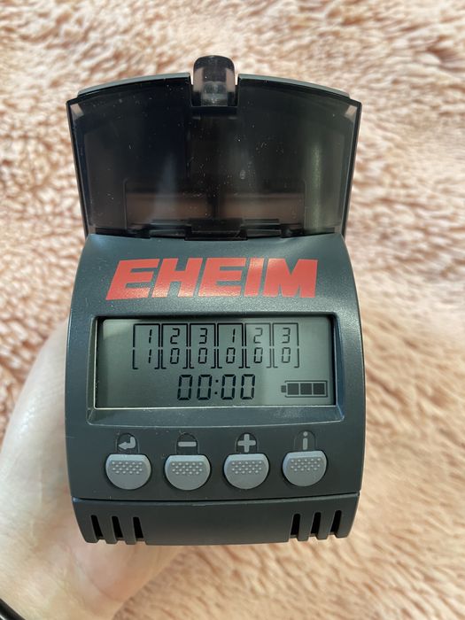 Eheim twin feeder акваріумна автогодівничка для риб